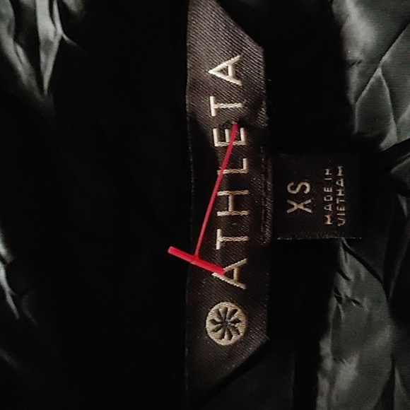 Athleta Down-kind Packable Jacket SZ.XS - Picture 4 of 6